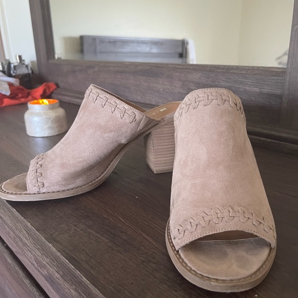 Slide in mules - Picture 2 of 7